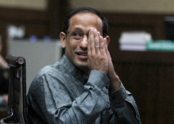 Eks Mendikbudristek Nadiem Makarim saat menghadapi sidang dugaan korupsi pengadaan chromebook di Pengadilan Negeri Jakarta Pusat.