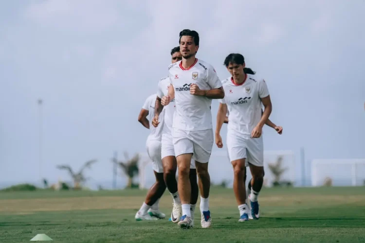 Pemain Timnas Indonesia, Thom Haye, mengikuti pemusatan latihan di Bali United Training Center.