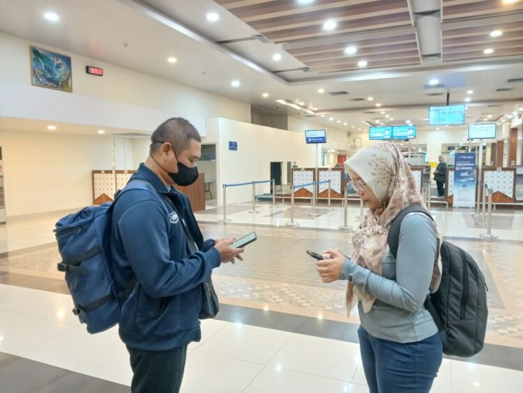 Penerbangan Dibatalkan, Penumpang Bandara Adisutjipto Terpaksa Cari Alternatif Lain