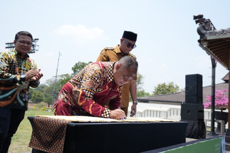 Pemkab Sleman dan Pemkab Klaten Sepakati Pembagian Pajak PBJT Candi Prambanan