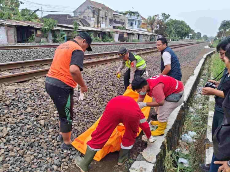 Pekerja SPPG Tewas Tertemper Kereta di Kasihan, Polisi Periksa Saksi